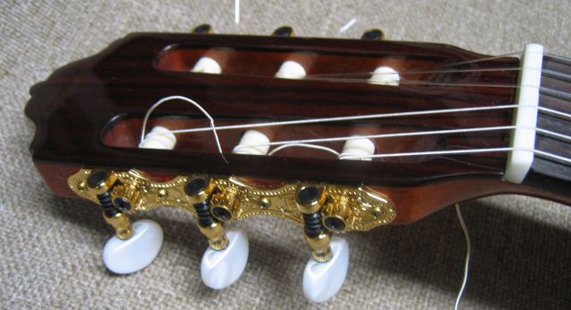 Deluxe Tuners on Octave Guitar